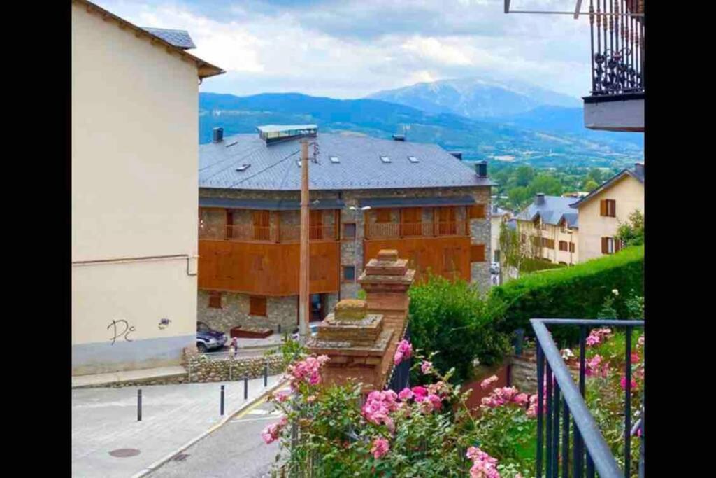 Puigcerda Centro. Acogedor Apartament En El Pueblo מראה חיצוני תמונה
